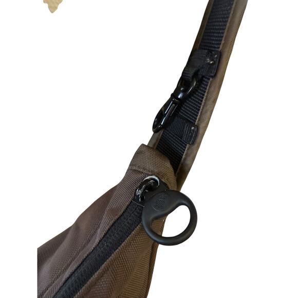 PACSAFE Handbag Crossbody Bag Anti Theft Black Nylon City Safe travel RFID SAFE - Picture 9 of 10